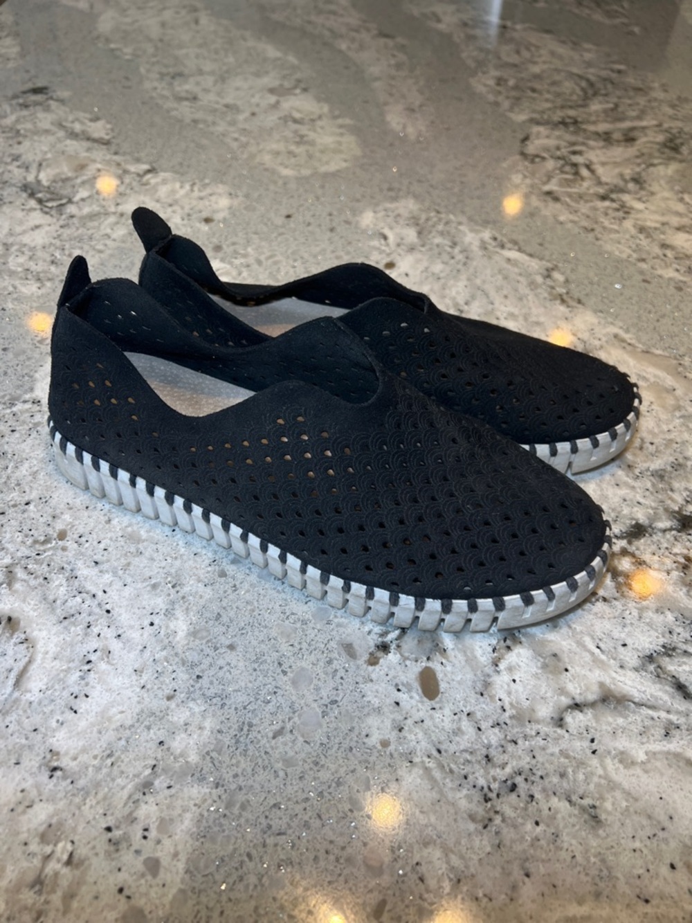 Ilse Jacobsen Black Tulip 139 Perforated Slip-on Sneaker Shoes Size 36 EU